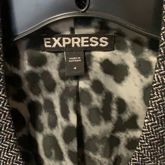 Express Blazer - Picture 3 of 3